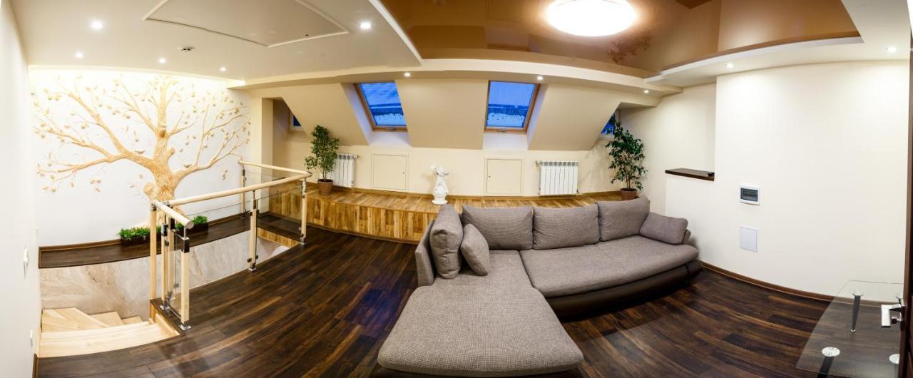 Apartments "The Cultural Capital" Vip Лвив Екстериор снимка