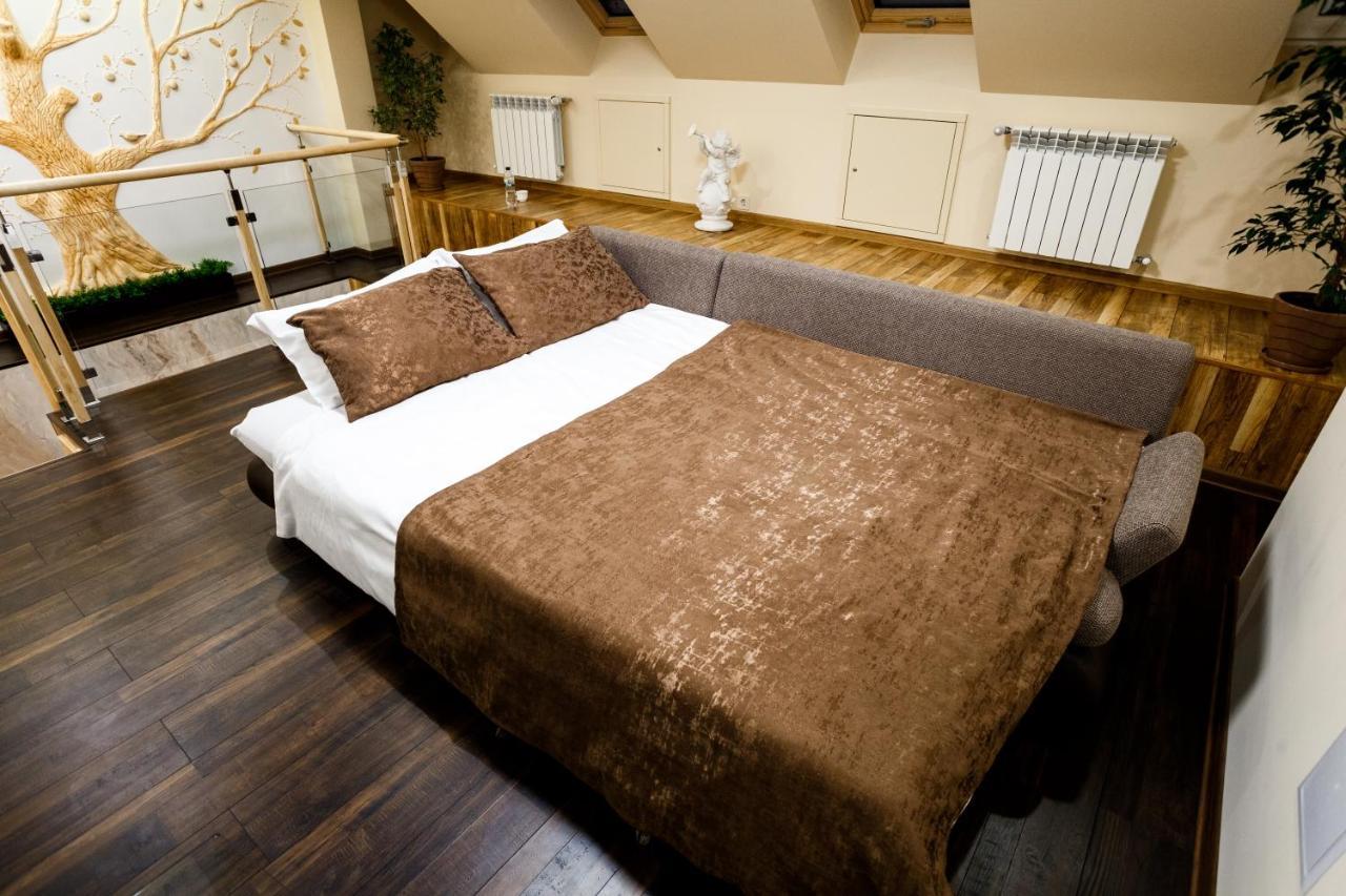 Apartments "The Cultural Capital" Vip Лвив Екстериор снимка