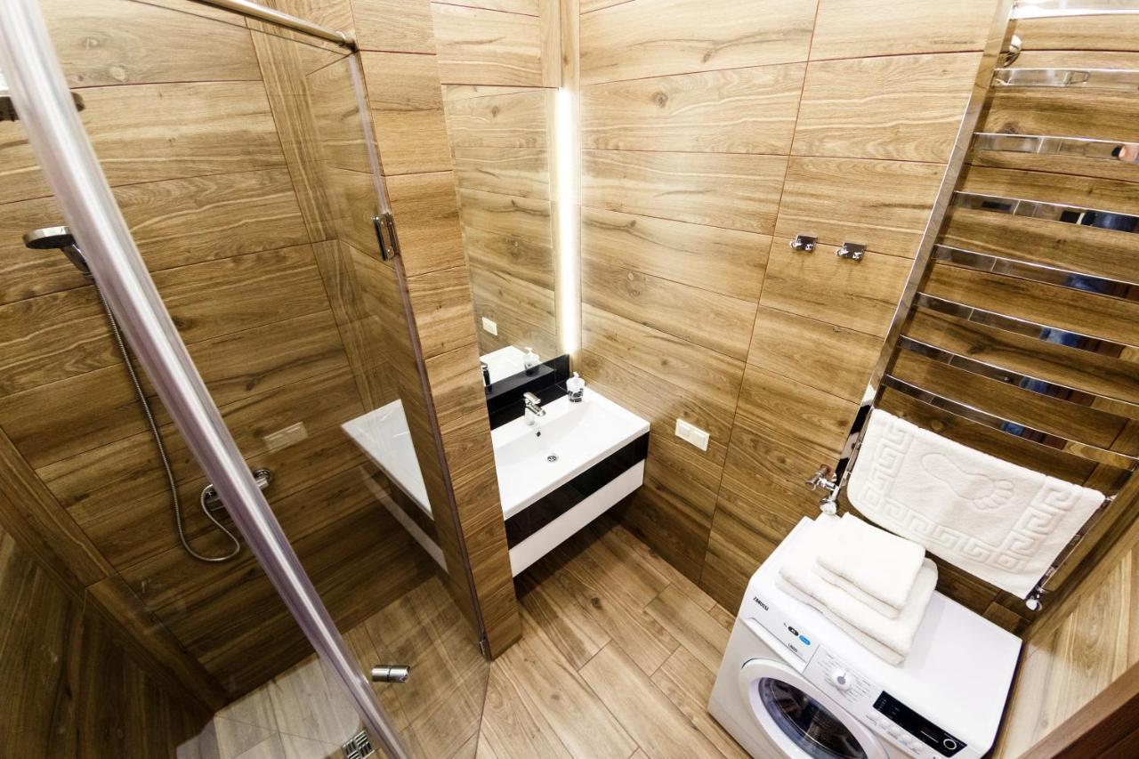 Apartments "The Cultural Capital" Vip Лвив Екстериор снимка