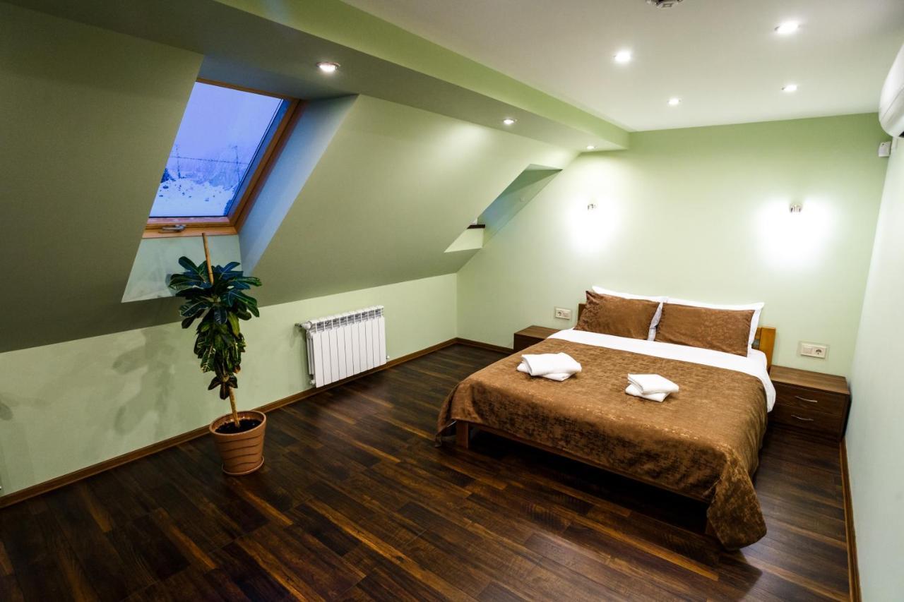 Apartments "The Cultural Capital" Vip Лвив Екстериор снимка